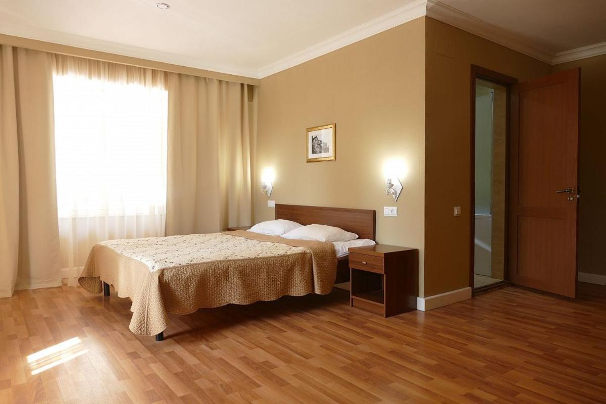 Hotel Abaata Gagra Eksteriør billede