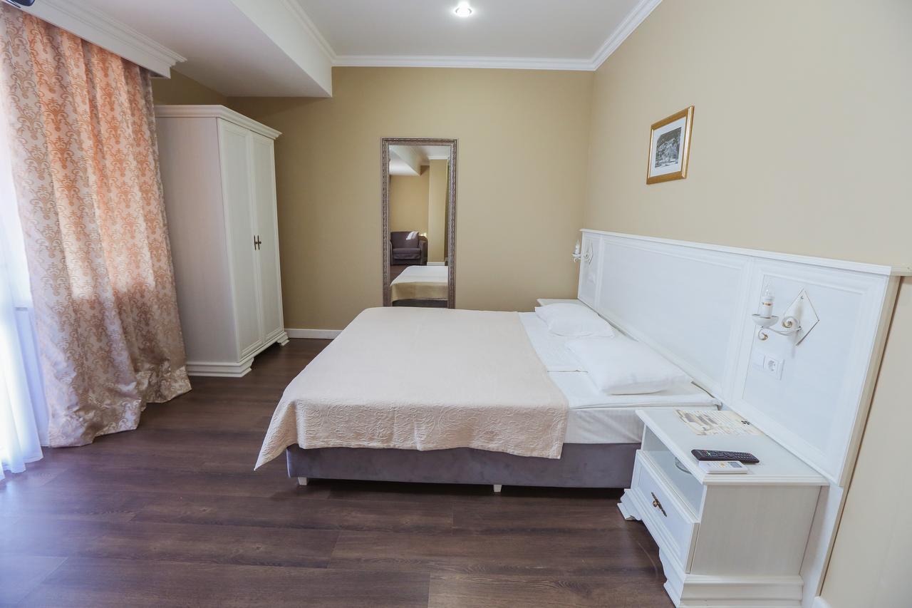 Hotel Abaata Gagra Eksteriør billede